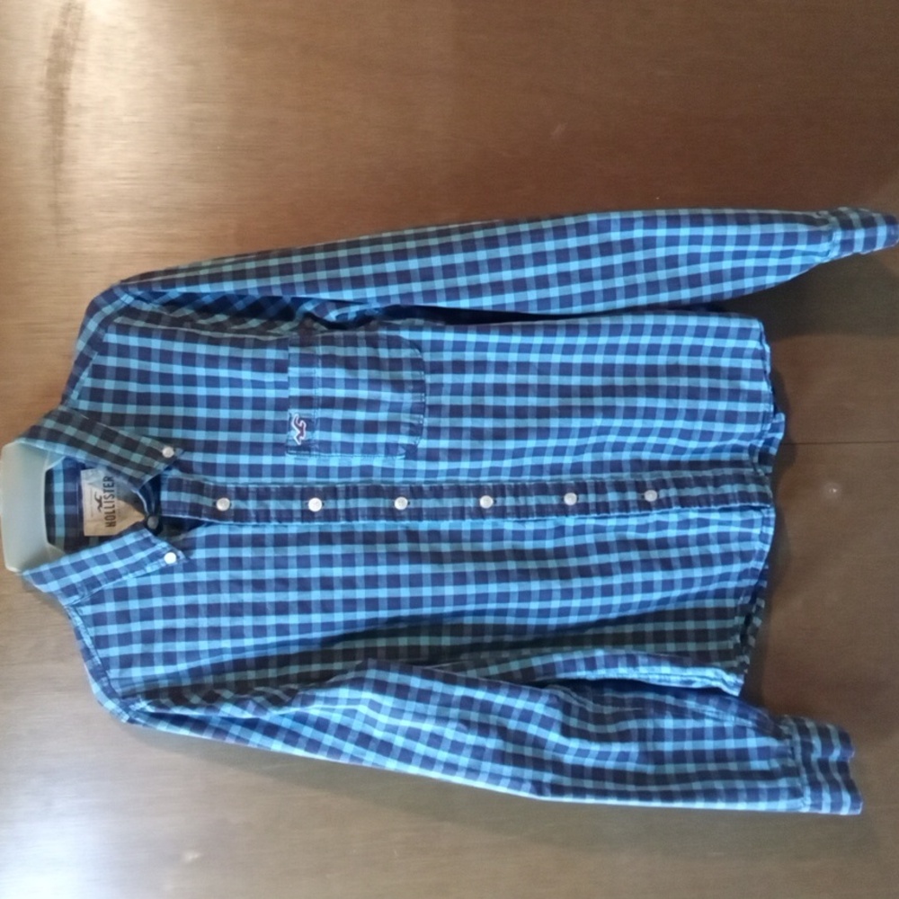 Hollister Boy's Blue Checkered Long Sleeve Button Down Shirt